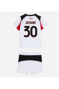 AC Milan Ardon Jashari #30 Babytruitje Uit tenue Kind 2025-26 Korte Mouw (+ Korte broeken)